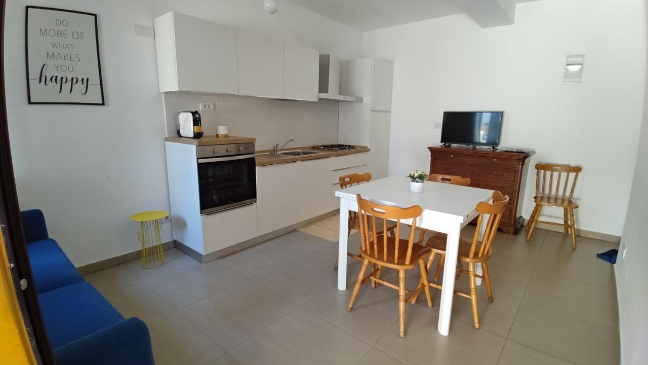 Sun Light Apartment Tortoli Exterior photo